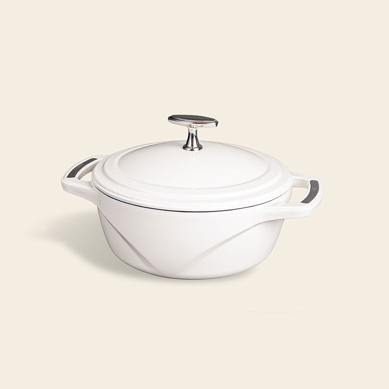 USA Enamel™ Cast Iron Dutch Oven - Image 6