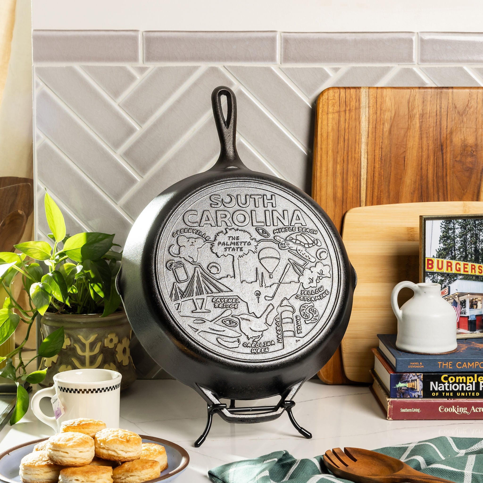 American Road Trip: 12 Inch Seasoned Cast Iron Skillet, South Carolina - Image 2