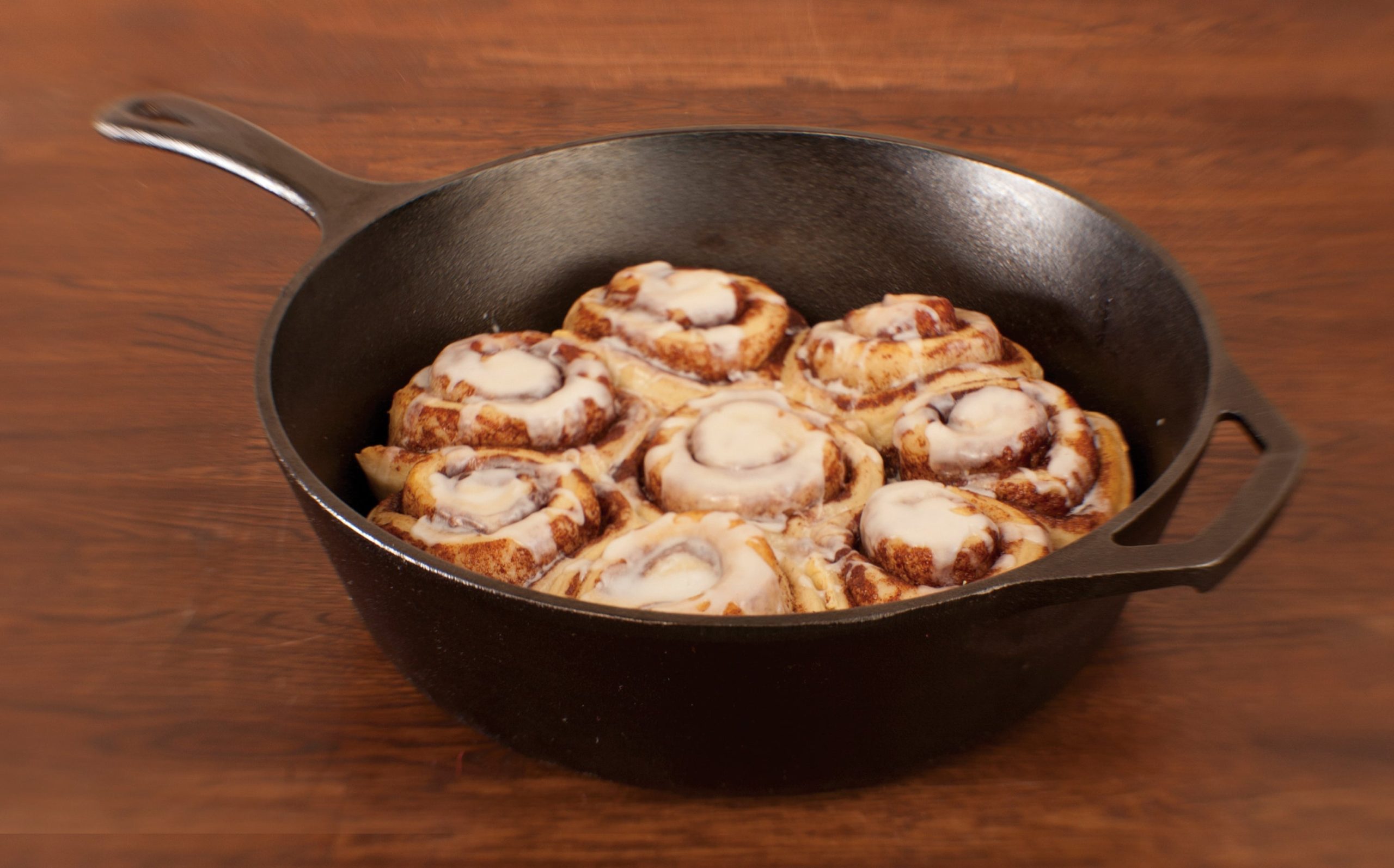 Cast Iron Deep Skillet - Image 2