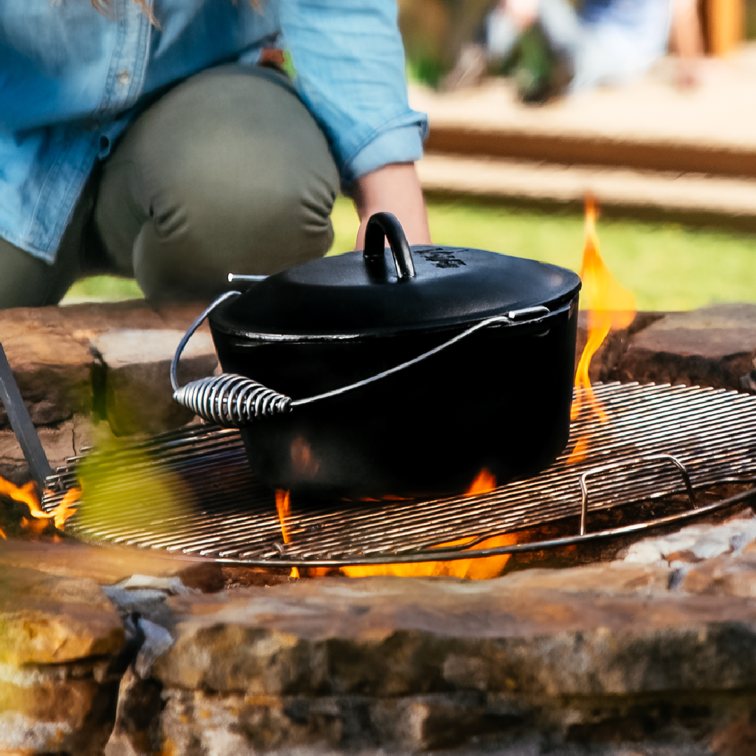 Dutch Oven with Bail Handle - Image 5