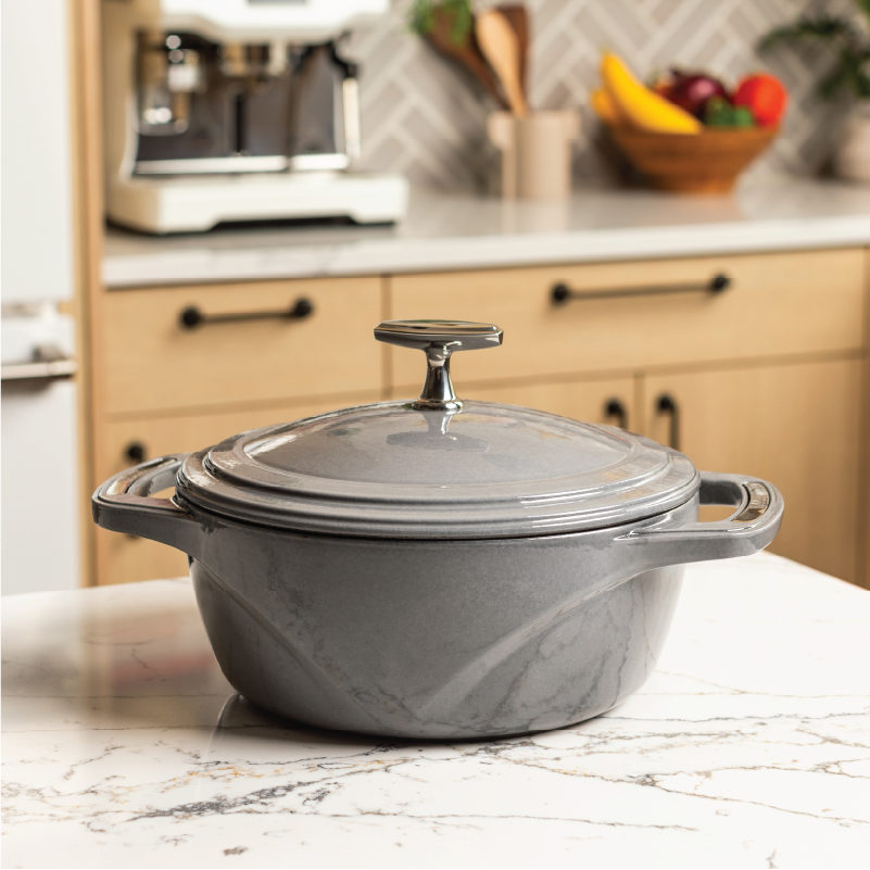USA Enamel™ Cast Iron Dutch Oven - Image 14