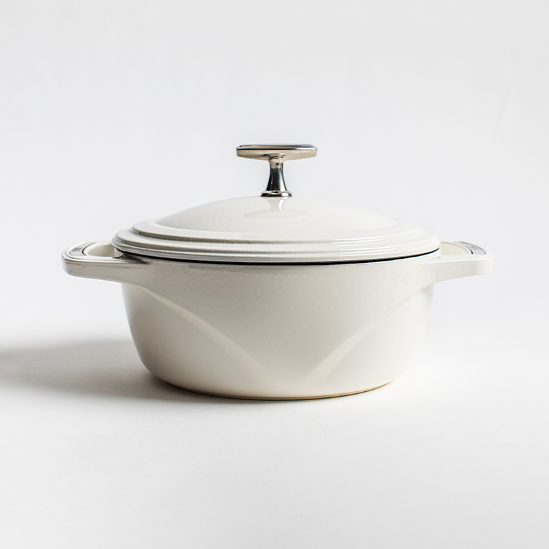 USA Enamel™ Cast Iron Dutch Oven - Image 129
