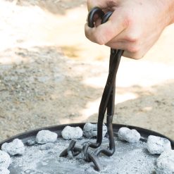 Alternative view of 4 in 1 Camp Dutch Oven Tool