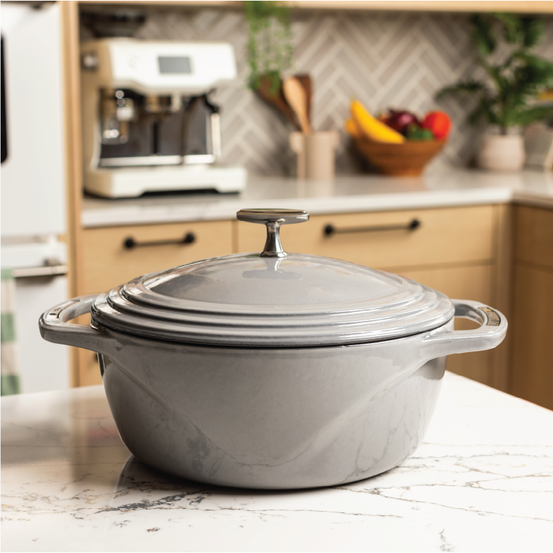 USA Enamel™ Cast Iron Dutch Oven - Image 4